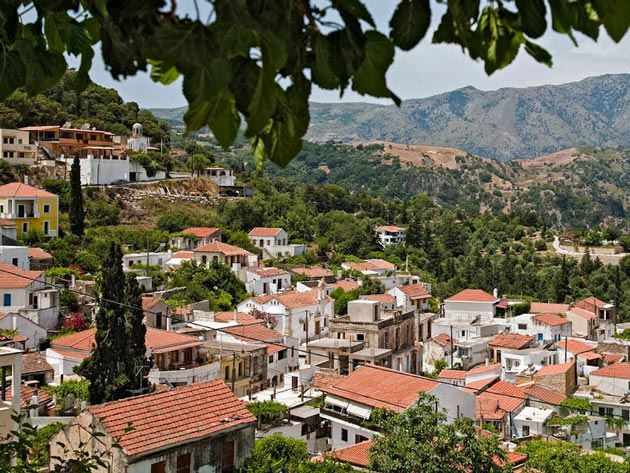 Argiroupoli village