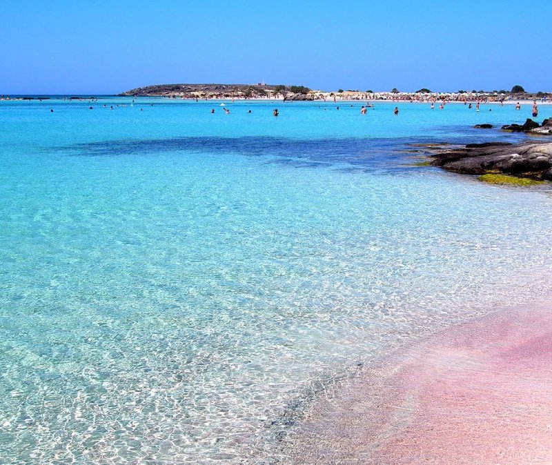 Pink coloured beach. - Pink coloured beach.