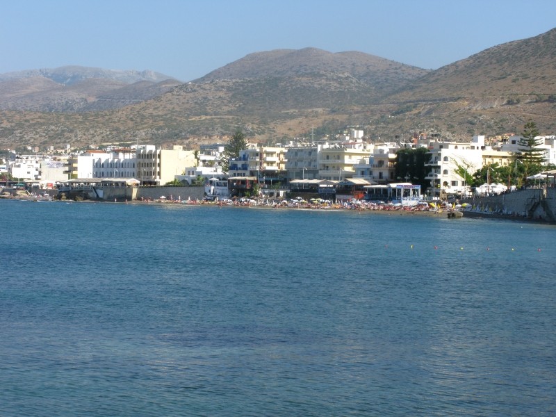 Beach within Limin Hersonisos. - Beach within Limin Hersonisos.