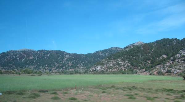 View of Omalos Plateau. - View of Omalos Plateau.